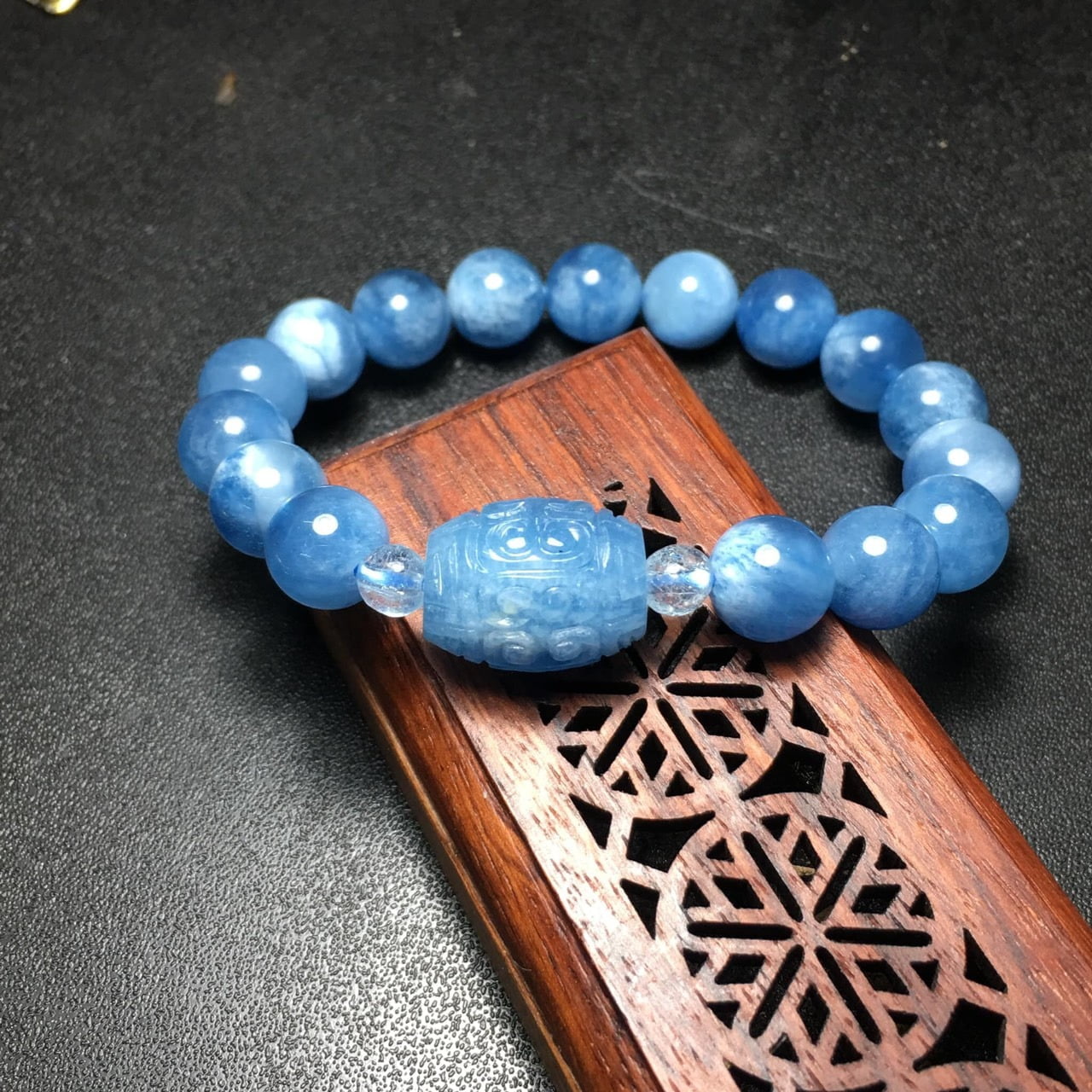 vong-tay-aquamarine-dapu-gemstone