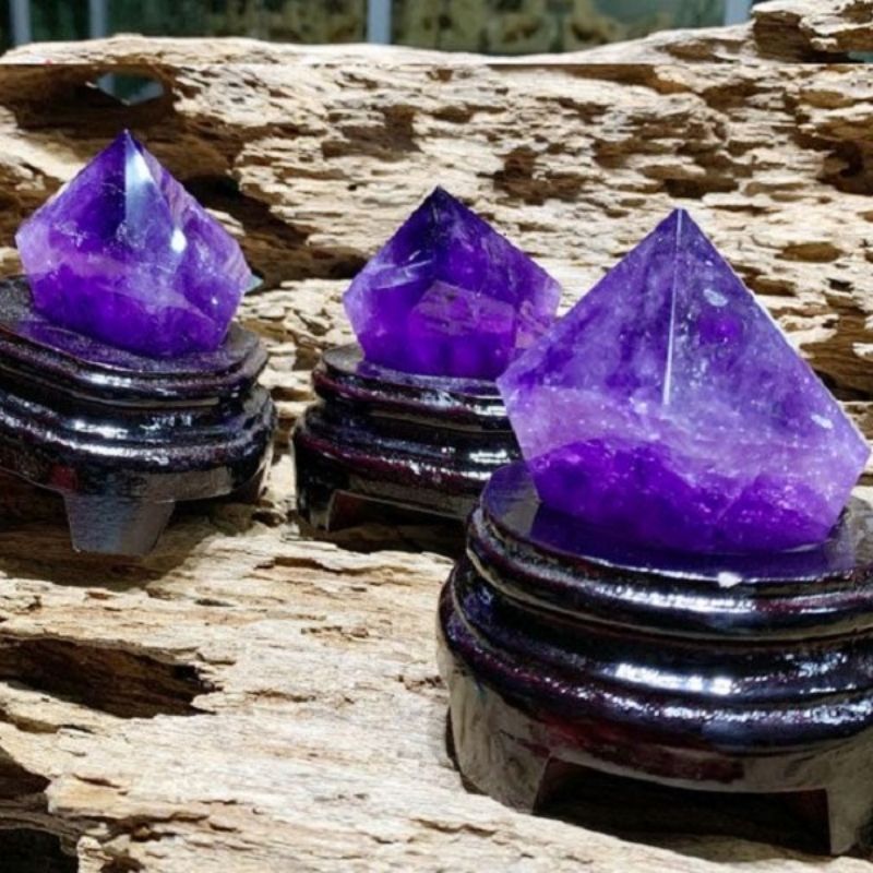 Trụ thạch anh thạch tím 10cm A
