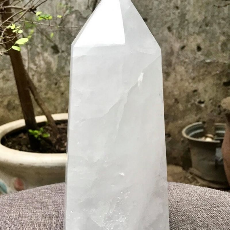 Trụ thạch anh trắng 7cm 95gr